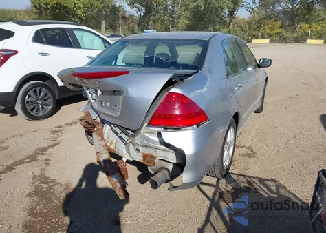 2006 Honda Accord 2.4 Ex из США, поврежденный, VIN 1HGCM56776A153434